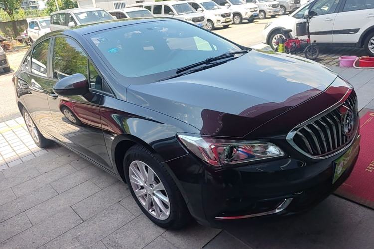 Used Buick Verano 2017 Sedan 20T Dual-Clutch Leading Model Front Right 45 Deg