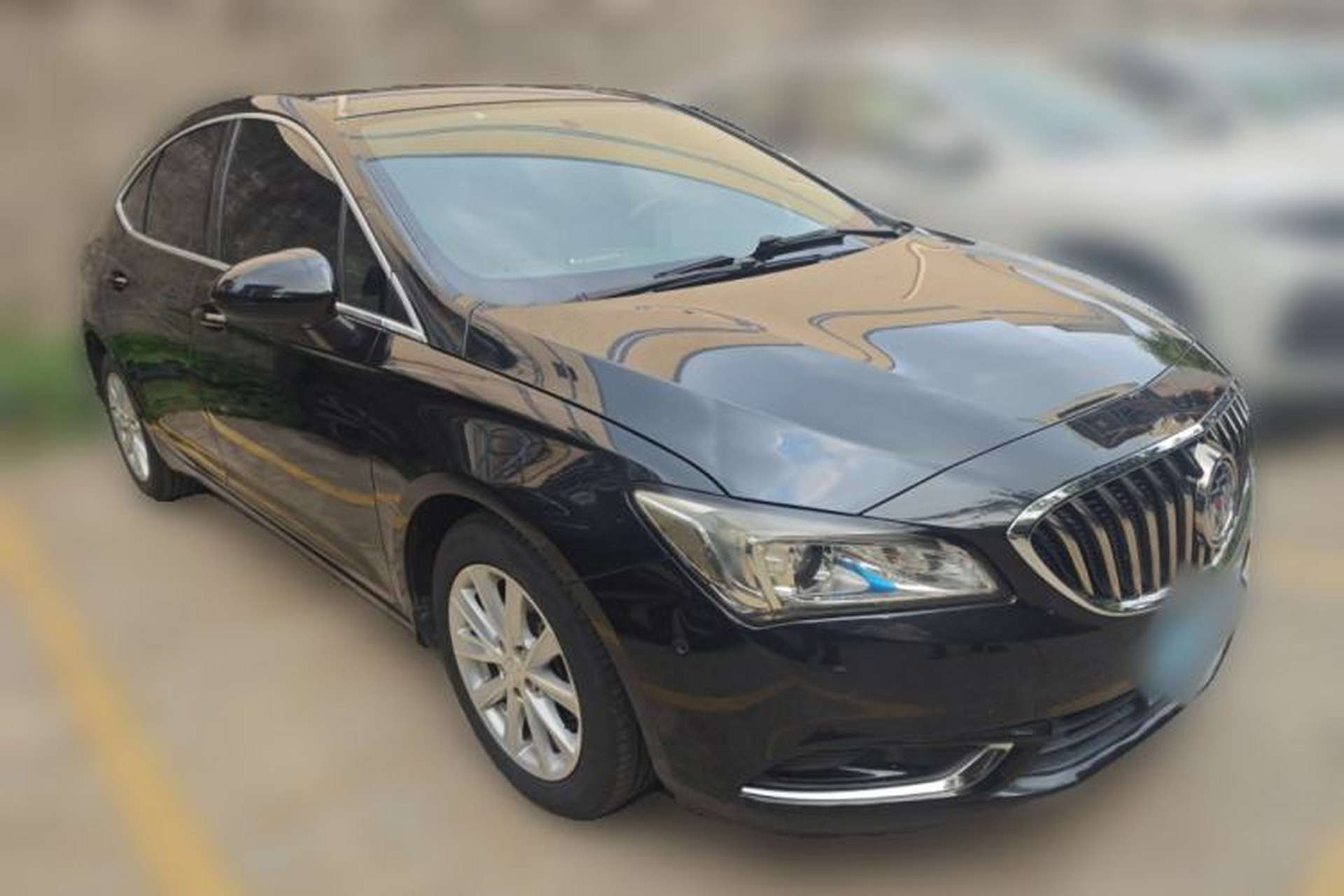 Used Buick Verano 2017 Sedan 20T Dual-Clutch Elite Model Front Right 45 Deg