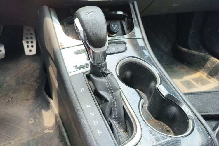 Used Buick Verano 2017 Sedan 20T Dual-Clutch Leading Model Gear Lever