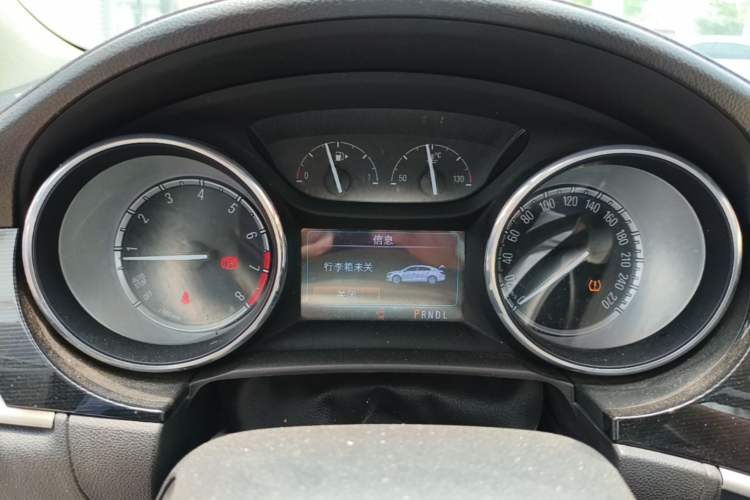 Used Buick Verano 2017 Sedan 20T Dual-Clutch Leading Model Instrument Cluster
