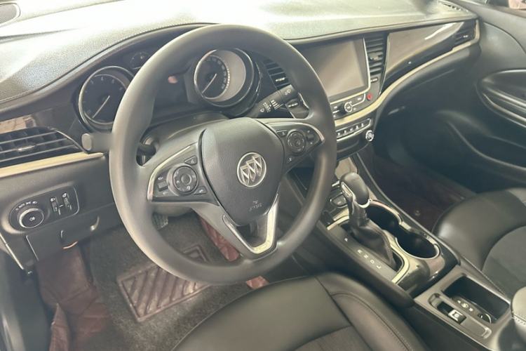 Used Buick Verano 2017 Sedan 20T Dual-Clutch Leading Model Interior 7