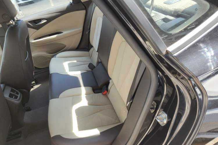 Used Buick Verano 2017 Sedan 15S Automatic Leading Model Left Rear Seat