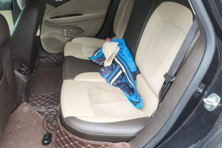 Used Buick Verano 2017 Sedan 15S Automatic Leading Model Left Rear Seat