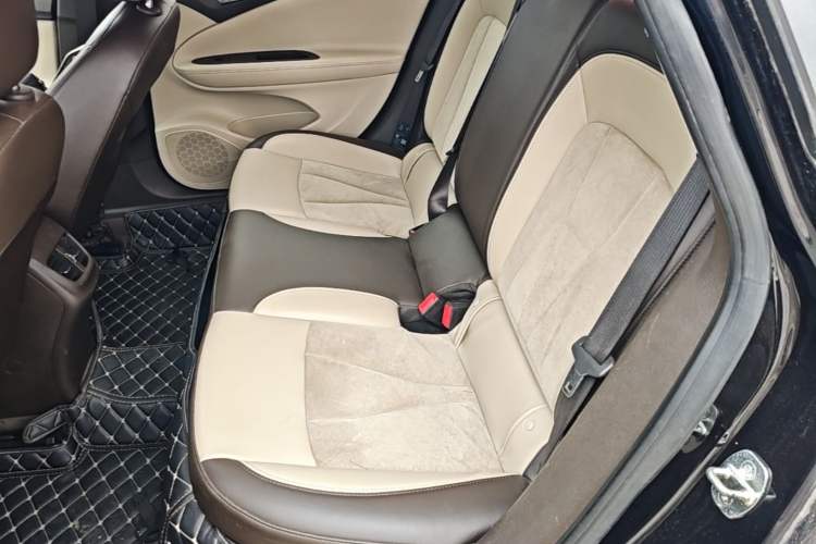 Used Buick Verano 2017 Sedan 15S Automatic Leading Model Left Rear Seat