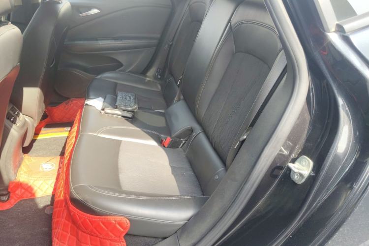 Used Buick Verano 2017 Sedan 20T Dual-Clutch Leading Model Left Rear Seat