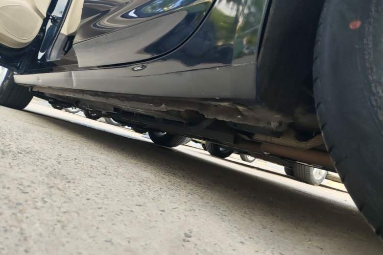 Used Buick Verano 2017 Sedan 15S Automatic Leading Model Left Side Sill