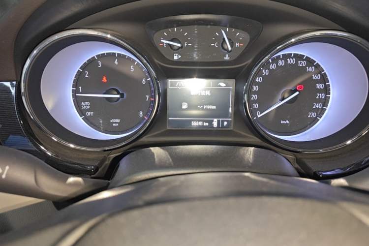 Used Buick Verano 2017 Sedan 15S Automatic Entry Model Odometer Close Up