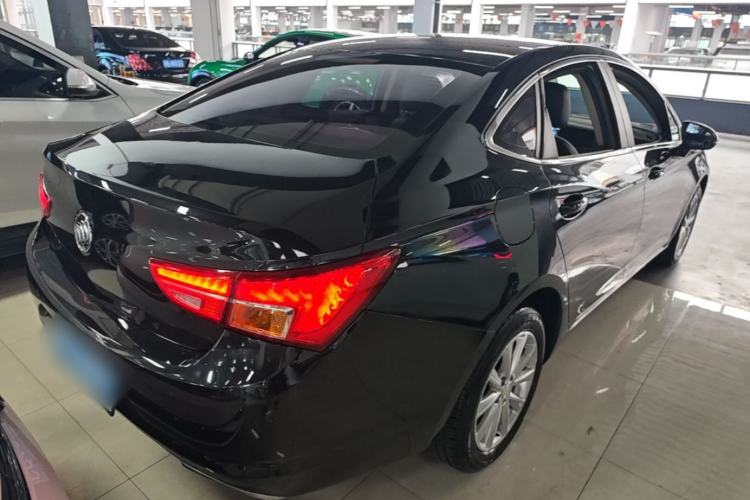 Used Buick Verano 2017 Sedan 20T Dual-Clutch Leading Model Rear Right 45 Deg