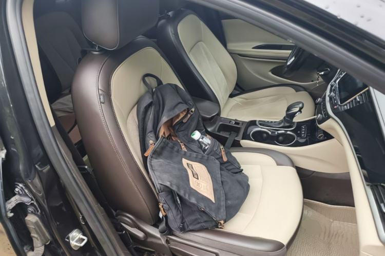 Used Buick Verano 2017 Sedan 15S Automatic Leading Model Right Front Seat