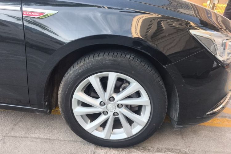 Used Buick Verano 2017 Sedan 15S Automatic Leading Model Right Front Wheel Hub