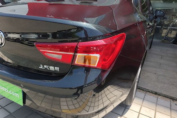 Used Buick Verano 2017 Sedan 20T Dual-Clutch Leading Model Right Rear Taillight