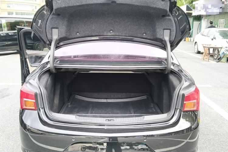 Used Buick Verano 2017 Sedan 15S Automatic Entry Model Trunk