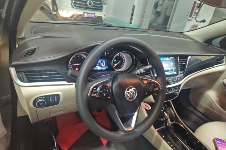 Used Buick Verano 2017 Sedan 15S Automatic Leading Model Center Console