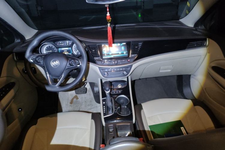 Used Buick Verano 2017 Sedan 15S Automatic Leading Model Center Console