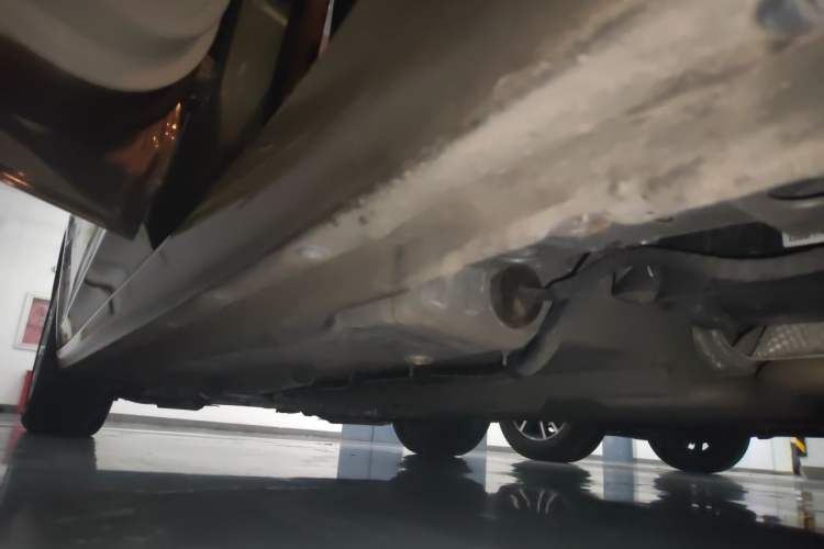 Used Buick Verano 2017 Sedan 15S Automatic Leading Model Chassis Rear Left