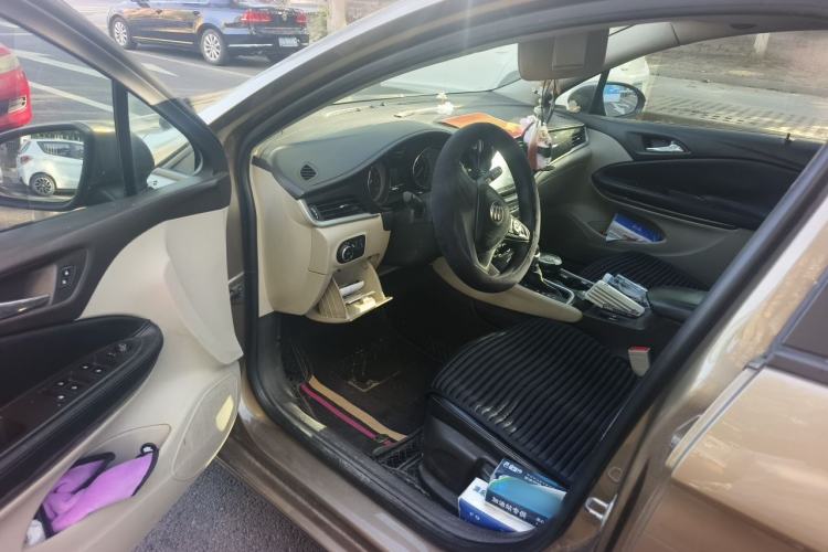 Used Buick Verano 2017 Sedan 15S Automatic Entry Model Driver Seat