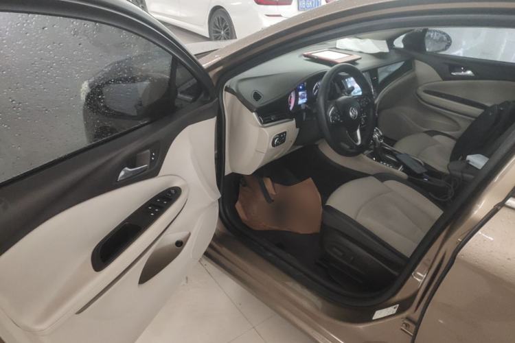 Used Buick Verano 2017 Sedan 15S Automatic Leading Model Driver Seat