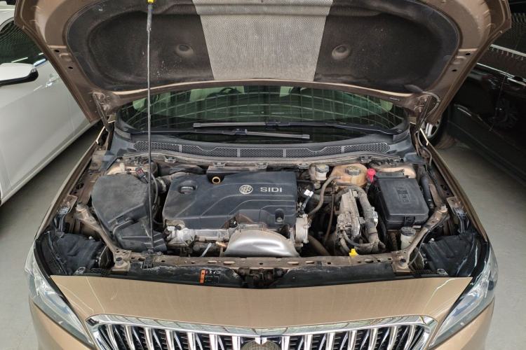 Used Buick Verano 2017 Sedan 15S Automatic Leading Model Engine Bay