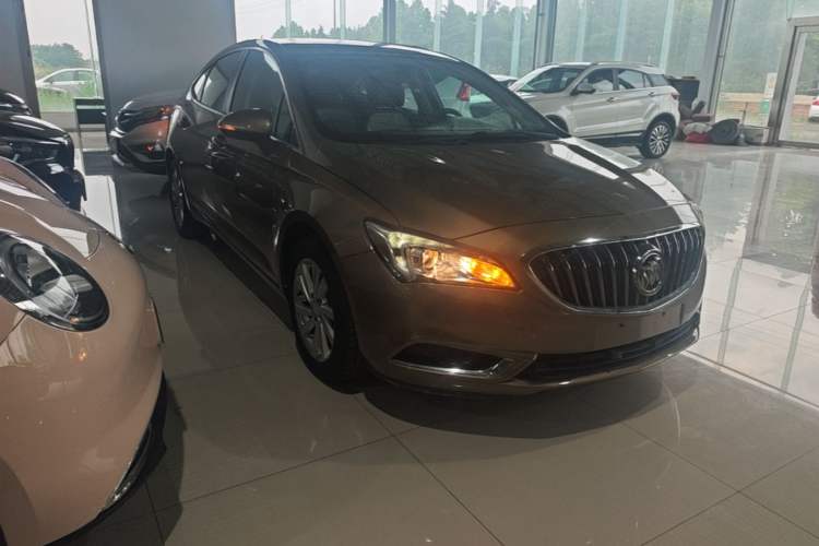 Used Buick Verano 2017 Sedan 15S Automatic Leading Model Front Right 45 Deg