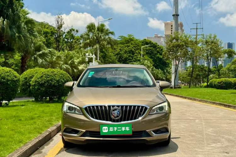 Used Buick Verano 2017 Sedan 20T Dual-Clutch Leading Model Front
