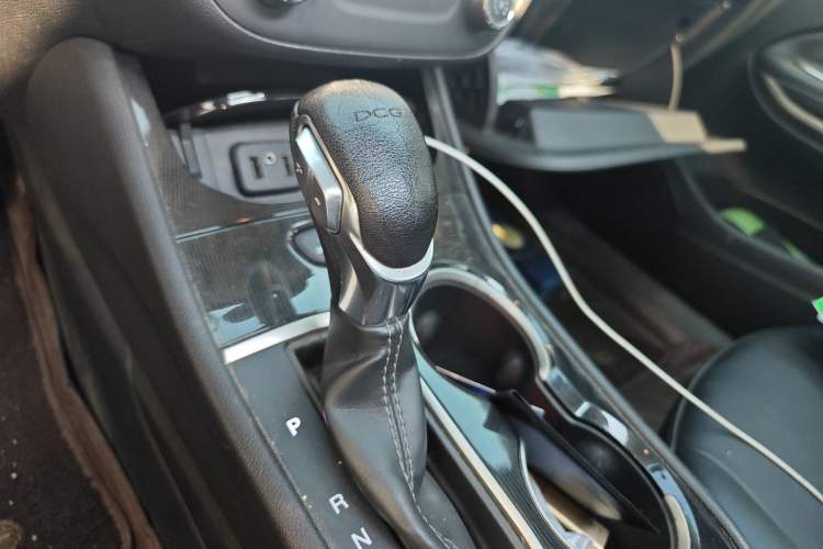 Used Buick Verano 2017 Sedan 20T Dual-Clutch Leading Model Gear Lever