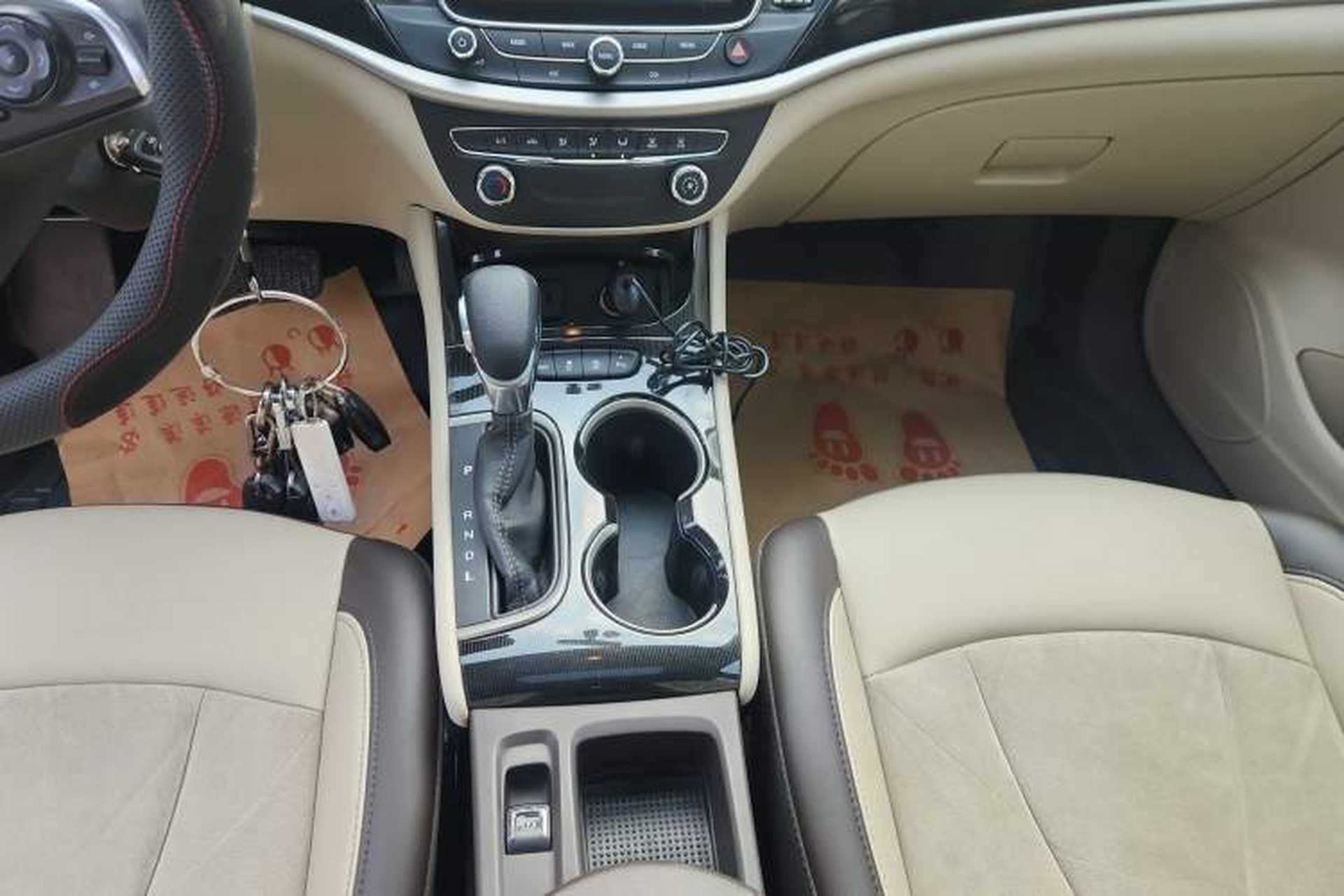 Used Buick Verano 2017 Sedan 15S Automatic Leading Model Gear Lever
