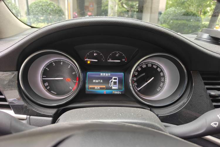 Used Buick Verano 2017 Sedan 20T Dual-Clutch Leading Model Instrument Cluster