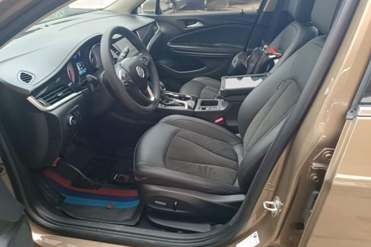 Used Buick Verano 2017 Sedan 20T Dual-Clutch Elite Model Left Front Seat