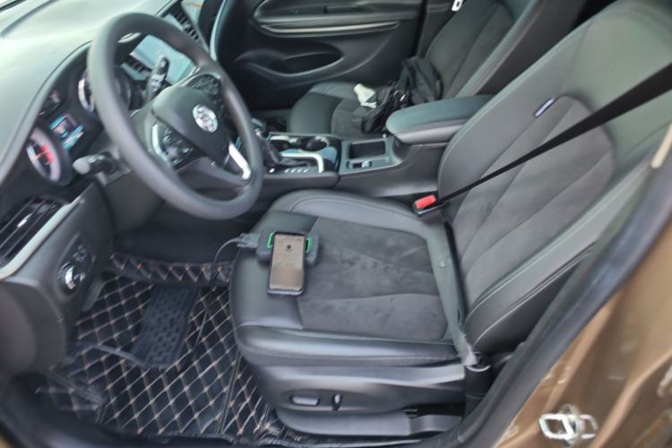 Used Buick Verano 2017 Sedan 20T Dual-Clutch Elite Model Left Front Seat