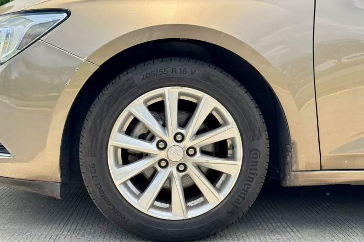 Used Buick Verano 2017 Sedan 20T Dual-Clutch Leading Model Left Front Wheel Hub
