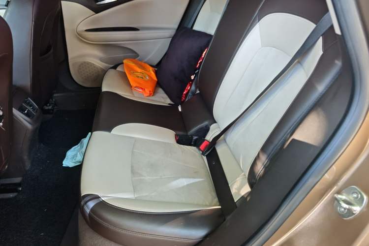 Used Buick Verano 2017 Sedan 15S Automatic Leading Model Left Rear Seat