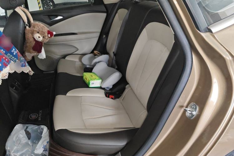 Used Buick Verano 2017 Sedan 15S Automatic Leading Model Left Rear Seat