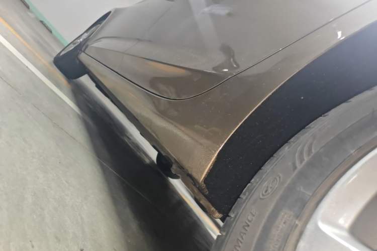 Used Buick Verano 2017 Sedan 15S Automatic Leading Model Left Side Sill
