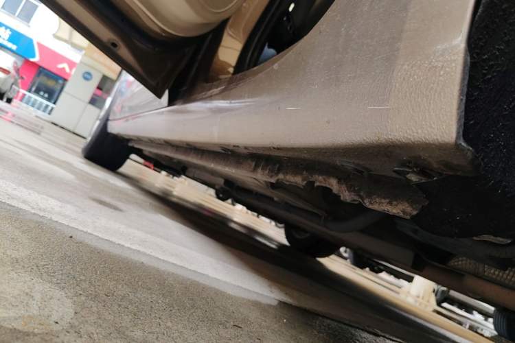Used Buick Verano 2017 Sedan 15S Automatic Leading Model Left Side Sill