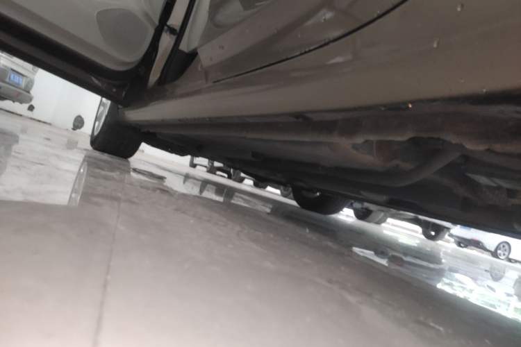 Used Buick Verano 2017 Sedan 15S Automatic Leading Model Left Side Sill