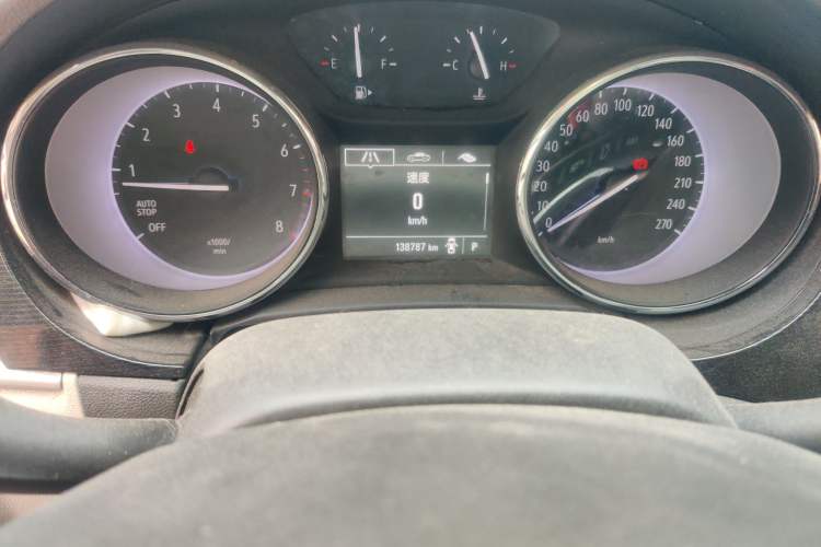 Used Buick Verano 2017 Sedan 15S Automatic Entry Model Odometer Close Up