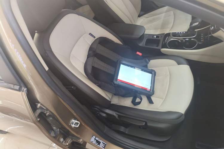 Used Buick Verano 2017 Sedan 15S Automatic Leading Model Right Front Seat