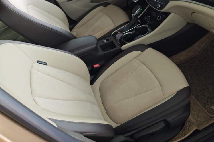 Used Buick Verano 2017 Sedan 15S Automatic Leading Model Right Front Seat