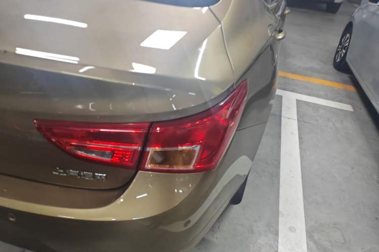 Used Buick Verano 2017 Sedan 15S Automatic Leading Model Right Rear Taillight