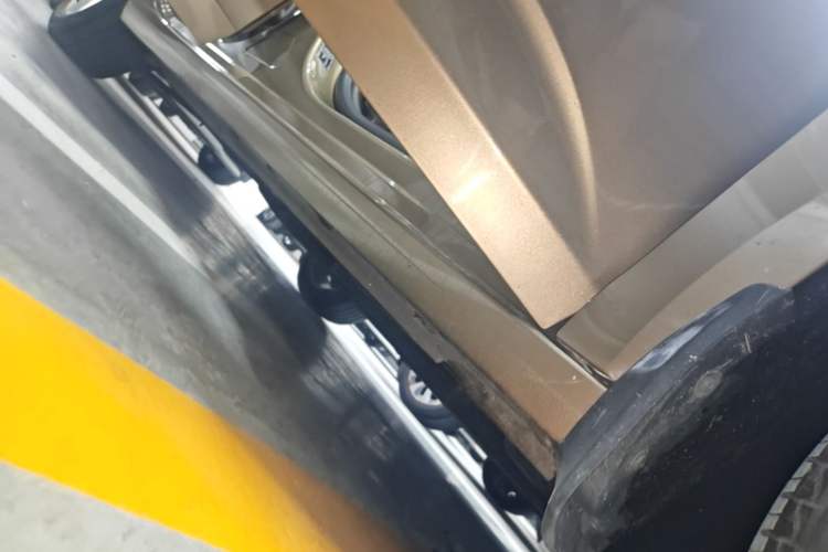 Used Buick Verano 2017 Sedan 15S Automatic Leading Model Right Side Sill