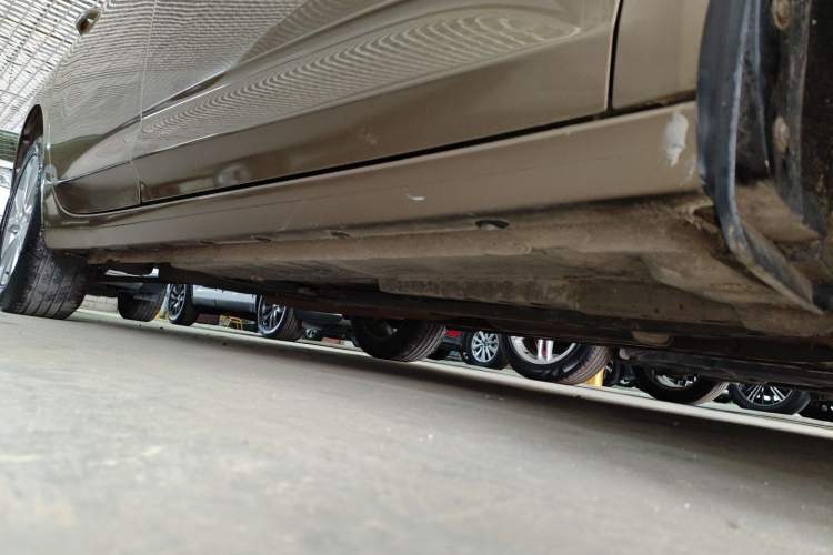Used Buick Verano 2017 Sedan 15S Automatic Leading Model Right Side Sill