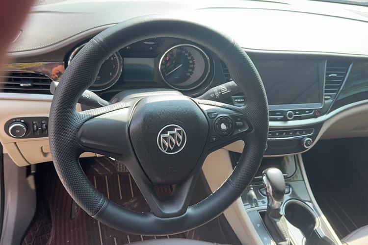 Used Buick Verano 2017 Sedan 15S Automatic Entry Model Steering Wheel