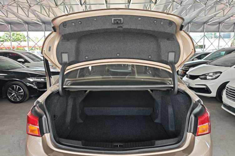 Used Buick Verano 2017 Sedan 15S Automatic Entry Model Trunk