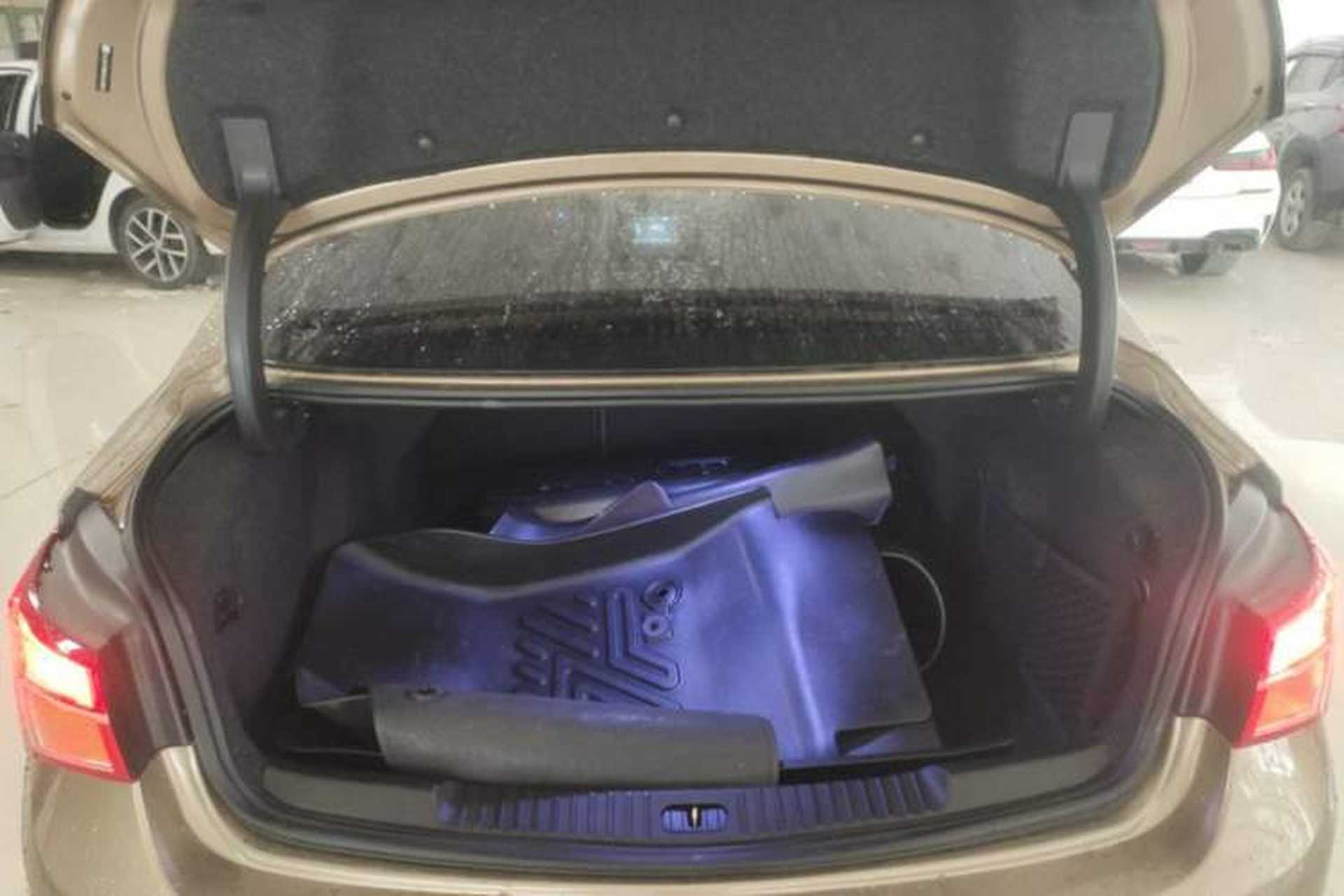 Used Buick Verano 2017 Sedan 15S Automatic Leading Model Trunk