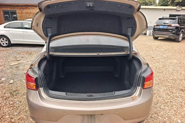 Used Buick Verano 2017 Sedan 15S Automatic Entry Model Trunk