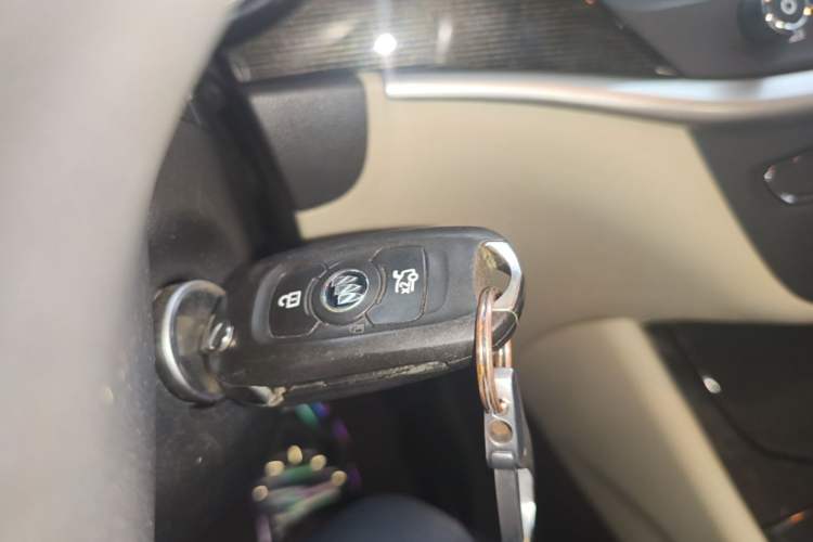 Used Buick Verano 2017 Sedan 15S Automatic Leading Model Vehicle Key