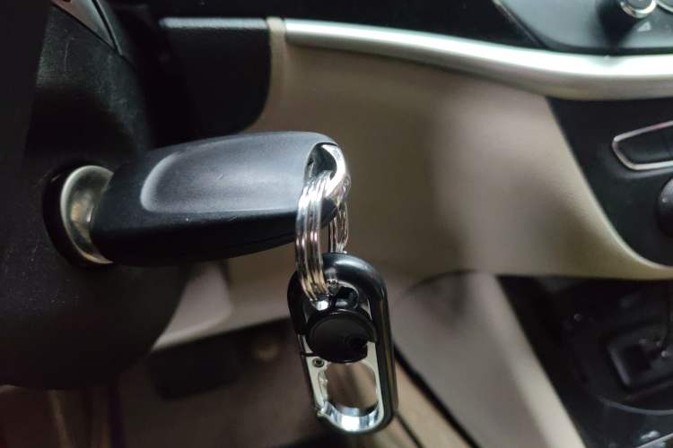 Used Buick Verano 2017 Sedan 15S Automatic Leading Model Vehicle Key