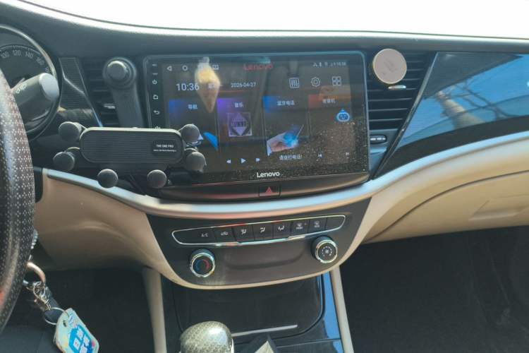 Used Buick Verano 2017 Sedan 15S Automatic Leading Model Audio And AC Panel
