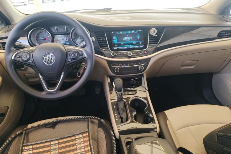 Used Buick Verano 2017 Sedan 15S Automatic Leading Model Center Console