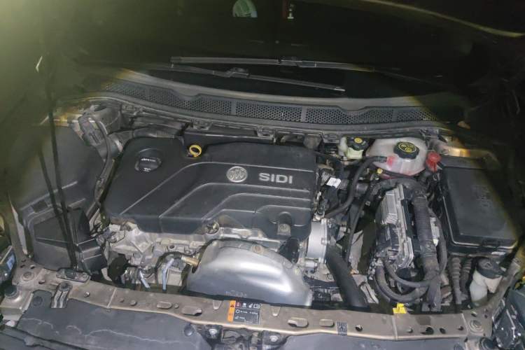 Used Buick Verano 2017 Sedan 15S Automatic Leading Model Engine Bay